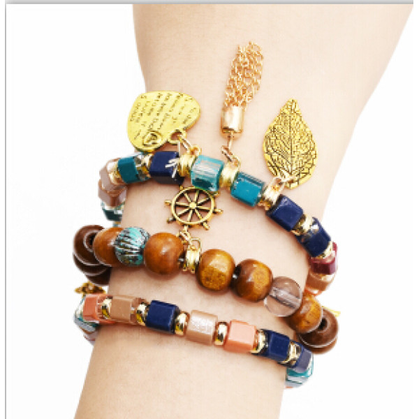 B-0972 3Pcs/Set Fashion Acrylic Wood Beaded Bracelets with Heart Leaf Pendant Women Boho Party Jewelry
