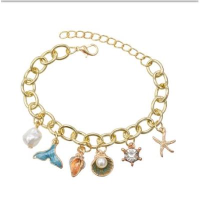 B-0980 Fashion Korean Gold Chain Geometric  Pearl  Pendant  Bracelet For Women Party  jewelry.