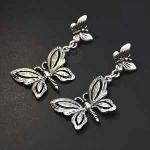 E-5436 Unique Gypsy Antique Gold Silver Metal Long Fringe Drop Earrings For Women Birthday Animal Bee Flower Shape Statement Earring
