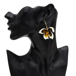 E-5531 Autumn and winter fashion flower earrings acrylic gold-plated lightweight earrings