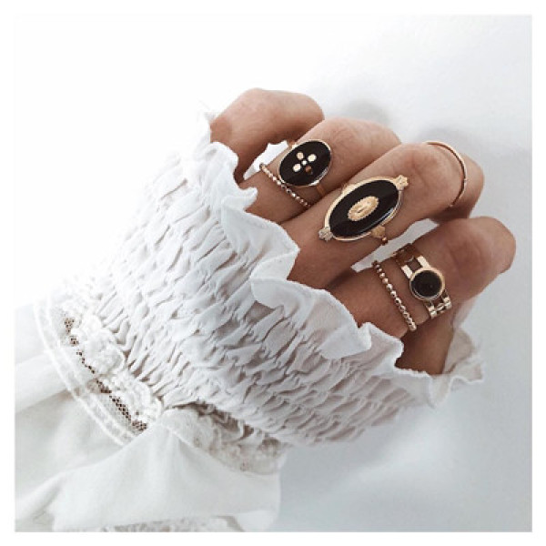 R-1517 4 Styles Retro Eye Shell Snake Shape Ring Set Hollow Carved Ring for Woman