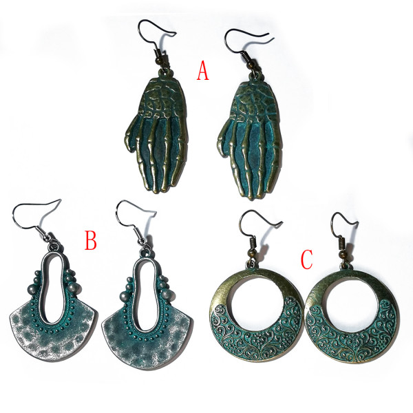 E-5449 Vintage Bronze Geometric Skull Skeleton Hand Drop Dangle Earrings for Women Party Punk Jewelry