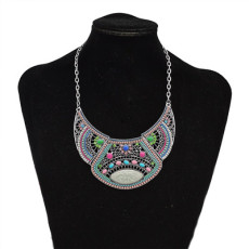 N-7372 Indian Hollow Broken Glass Stone Acrylic Beads Rhinestone Pendant Dance Necklace