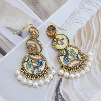 E-5832 Indian Pattern Rhinestone Pearl Tassel Dangle Earrings
