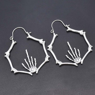 E-6130 European and American personality ghost claw earrings female street shooting show personality trend earrings jewelry