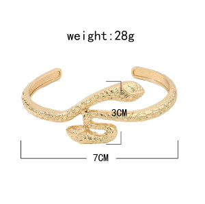 B-1134  Fashion Snake Shaped Golden Bangle Bracelet For Women Jewelry Gifts Accessories