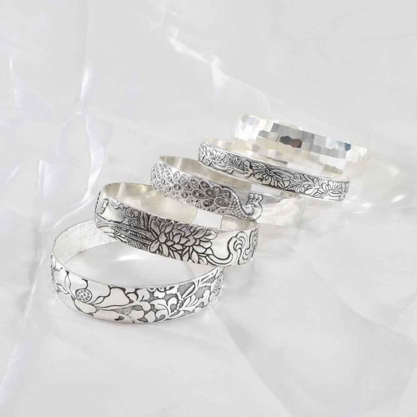 B-1137 5Styles Ethnic Vintage Tibetan Silver Open Cuff Bangles for Women Carved Flower Peacock Party Jewelry Gift