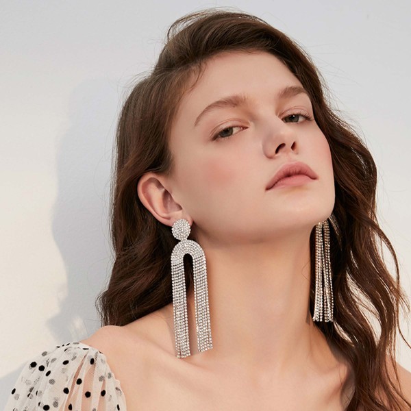 E-6401 Luxury Big Crystal Rhinestone Long Tassel Drop Earrings for Women Lady Night Club Party Wedding Jewelry Gift
