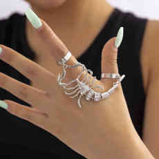 R-1569  Women Fashion Punk Alloy Scorpion Flash Drill Index Finger Ring  Elastic Jewelry Rings