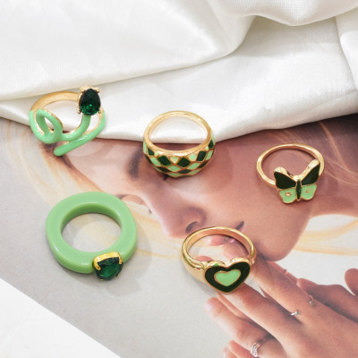 R-1573 5 Pcs/Set Bohemian Vintage Gold Alloy Green Crystal Heart-Shaped Snake Midi Ring Women's Party Jewelry Set