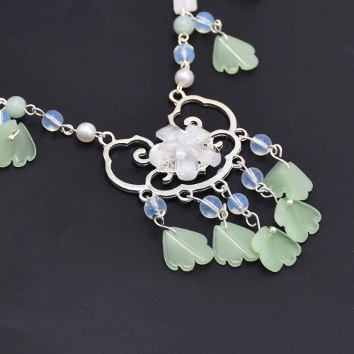 N-8073 New Vintage Clouds White Flower Green Leaf Tassel Silver Alloy Necklace For Women Party Gift