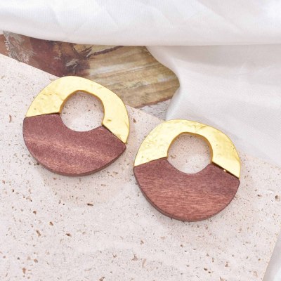 E-6616 Fashion Gold Alloy Wood Earrings Stud for Women Party Gift