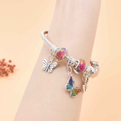 B-1281 Random Color Women Butterfly Bracelets Alloy Pendant Ethnic Charms Bracelets