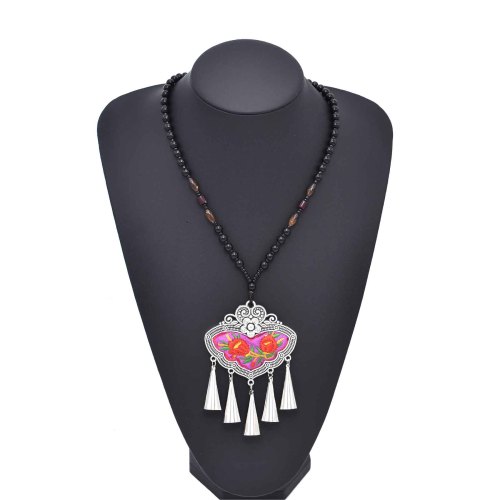 N-8214 Enthic Women Small Black Acrylic Beads Red Pink Flower Pattern Necklace