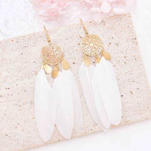E-6655 Fashion Feather Dangle Earrings Hollow Out Pattern For Women