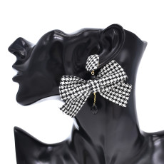 E-6674 New Unique Design Black and White Plaid Women's Personalized Fashion Fabric Earrings Jewelry