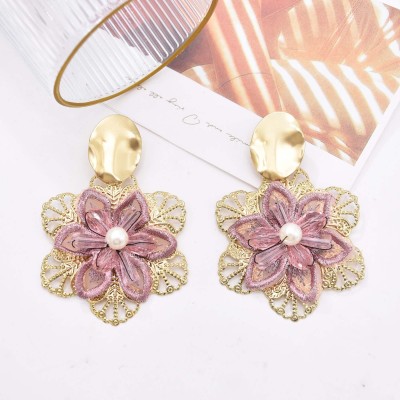 E-6678 Gold Alloy Hollowed Pink Lace Crystal 3D Flower Earrings for Women