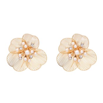 E-6747 Alloy Hollow Women Earrings Baroque Elegant Flower Stud Earrings
