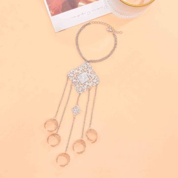 B-1340 Gold Silver Indian Dance Fingertip Metal Hollow Long Chain Pull Finger Bracelet