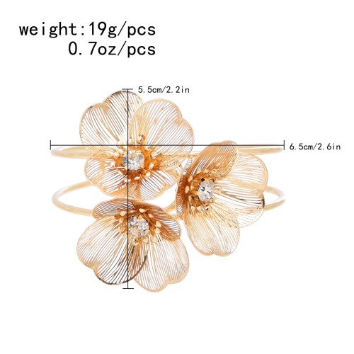 B-1371 Golden Luxury 3 Hollow Flowers Open Bangle Cuff Bracelet for Women