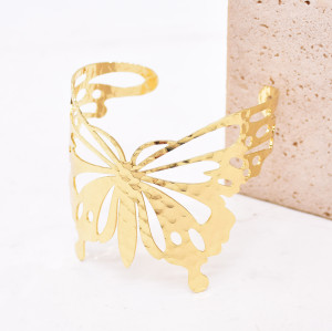 B-1379 Golden Butterfly Hollow Bracelet Punk Simple Jewelry