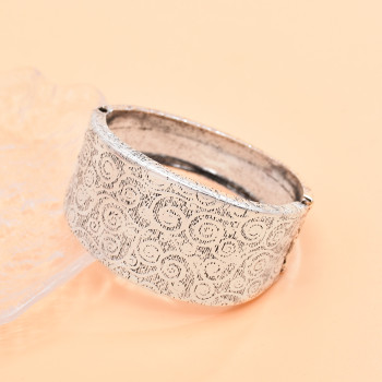 B-1380 Vintage Silver Women Bracelet Alloy Carved Ethnic Wide Charms Bracelet