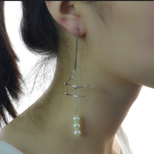 E-4189 Fashion Pearl Charm Long Drop Earring With Tassel For Women