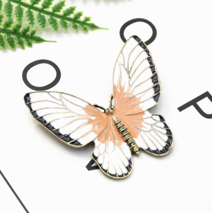 P-0440 Fashion Alloy Butterfly Brooch for Women Girl Dress Set Summer Party Accessories