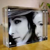 Hot sale latest decorative clear Acrylic acrylic photo block 5x7 with magnets joined