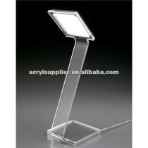 Clear classic Z-shape stable acrylic acrylic lectern