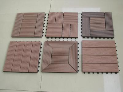 tuiles platelage WPC 300 * 300mm