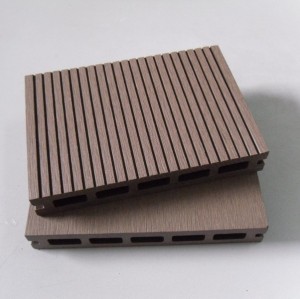 Plastic Wood deck / WPC