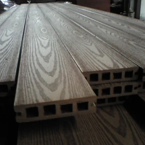 100x25mm خارج سطح السفينة WPC