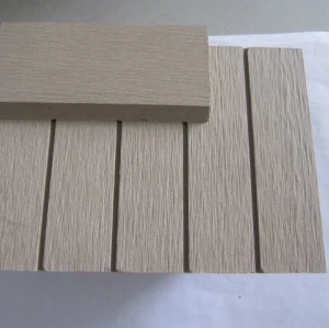 RECYCLED OUTDOOR WPC DECK