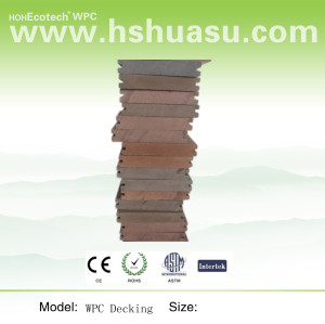 UV resistant composite decking