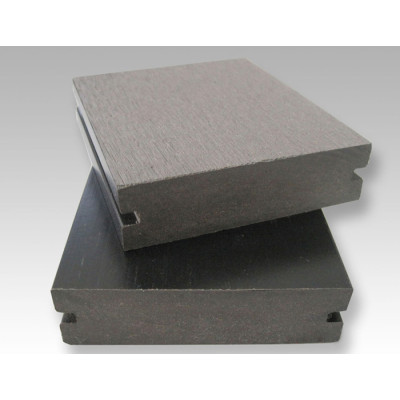 Fire retardant WPC Decking