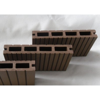147x23mm Hollow wpc decking /flooring board
