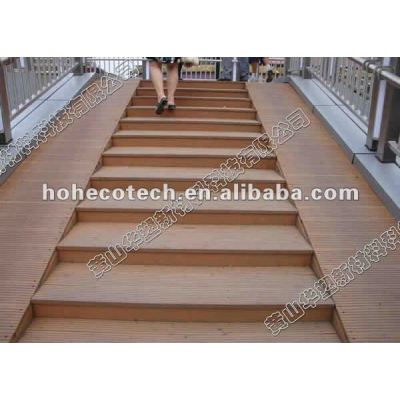Eco-friendly wood plastic composite overpass decking tiles