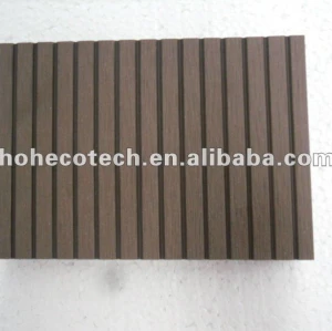 Decking plein de wpc imperméable à l'eau anti-UV (CE ROHS)