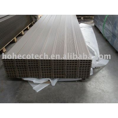wood plastic composite decking/floor waiting for packing