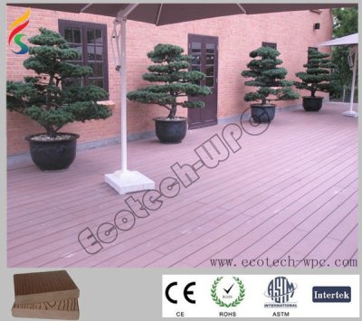 2012 Wood Plastic Composite Floor with High Quality
