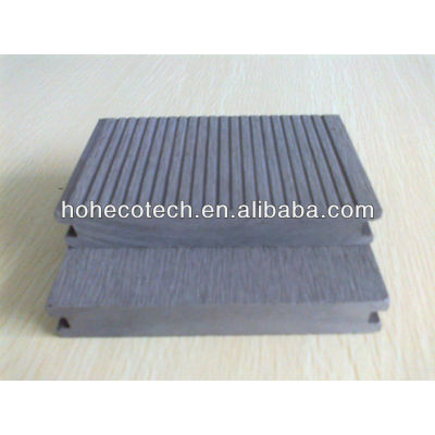 wood plastic composite decking