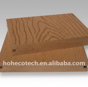浮彫りになる表面のwpcのdecking板木製のプラスチック合成のdeckingかwpcの木製の材木か製材に床を張ること