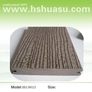 wpc decking impermeabile