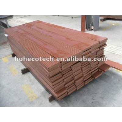 Durable hot sale wood plastic composite outdoor flooring/plastic flooring deck
