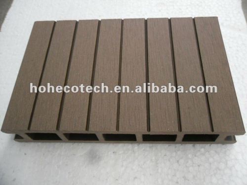 2012 Corrosion-resistant and Anti worm-eaten hollow WPC decking