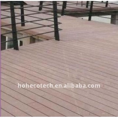 Well design new ecofriendly material wpc wood plastic composite decking tiles vinyl decking