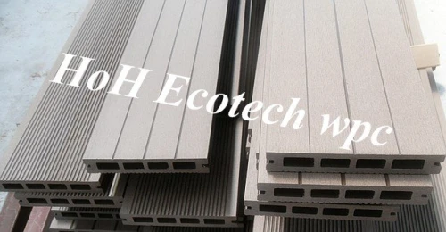 decking/plancher composés en plastique en bois