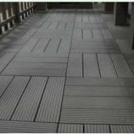 健康な設計wpcのdeckingは木製のプラスチック合成のdeckingをタイルを張る