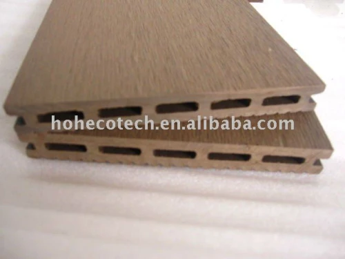 Decking composé en plastique en bois de sensation normale